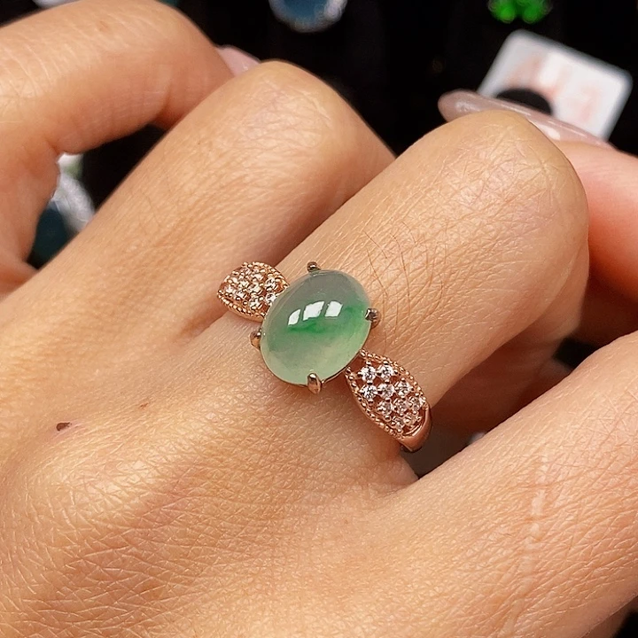 翡翠戒指未镶嵌戒指