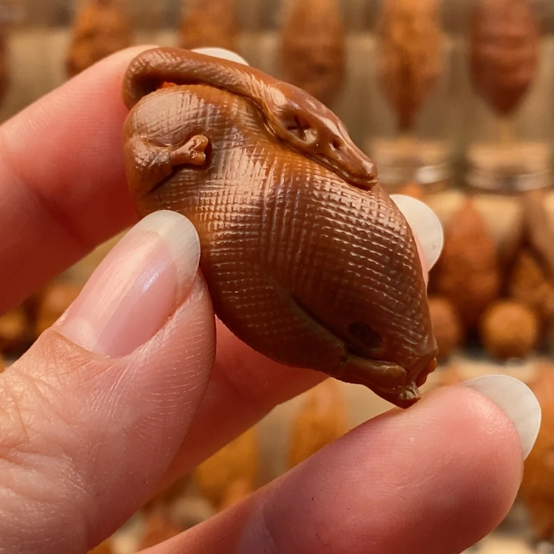 橄榄核手串/手链雪****飘烤鸭