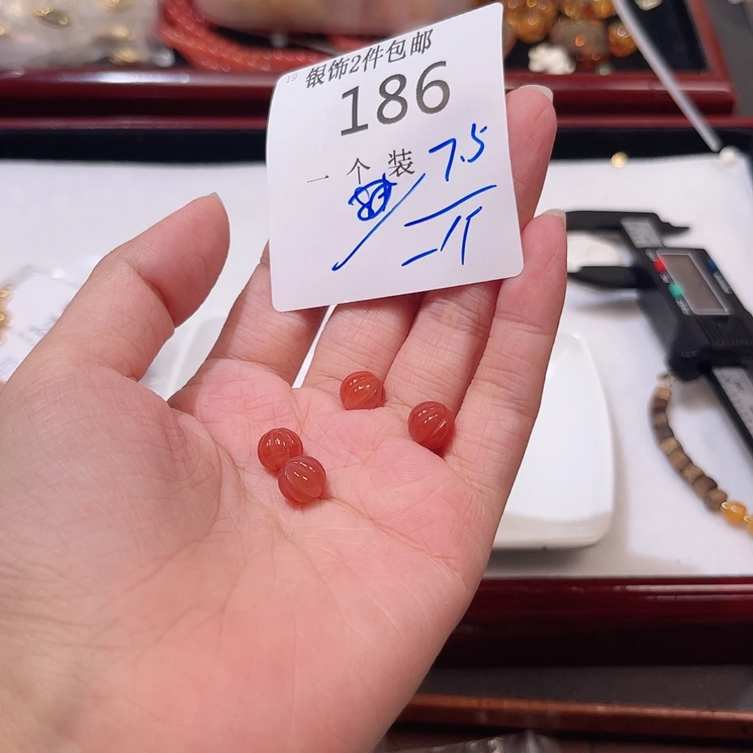 未镶嵌水晶珠宝半成品186 。