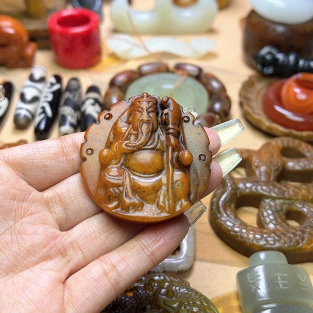 【闪购商品】蛇纹石玉颈饰未镶嵌