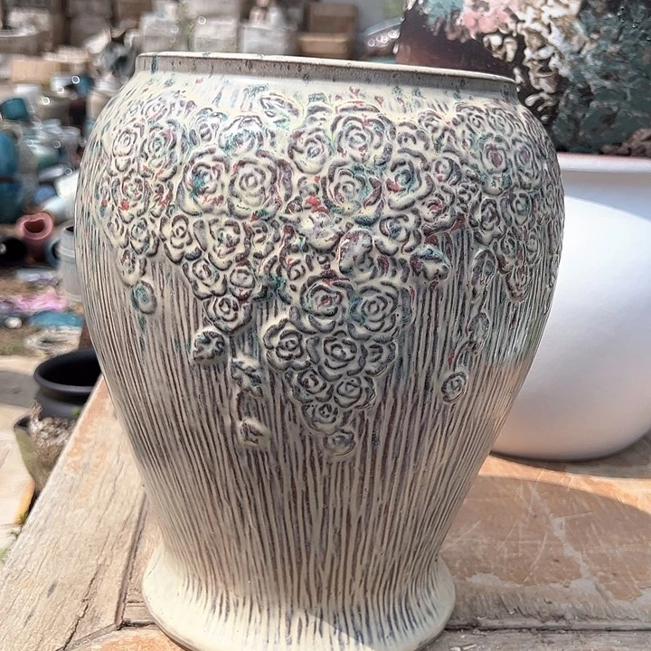 紫泥花盆口19高30。。。。。。。。。。。