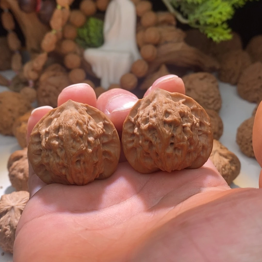 文玩核桃把件崔凯公子帽40