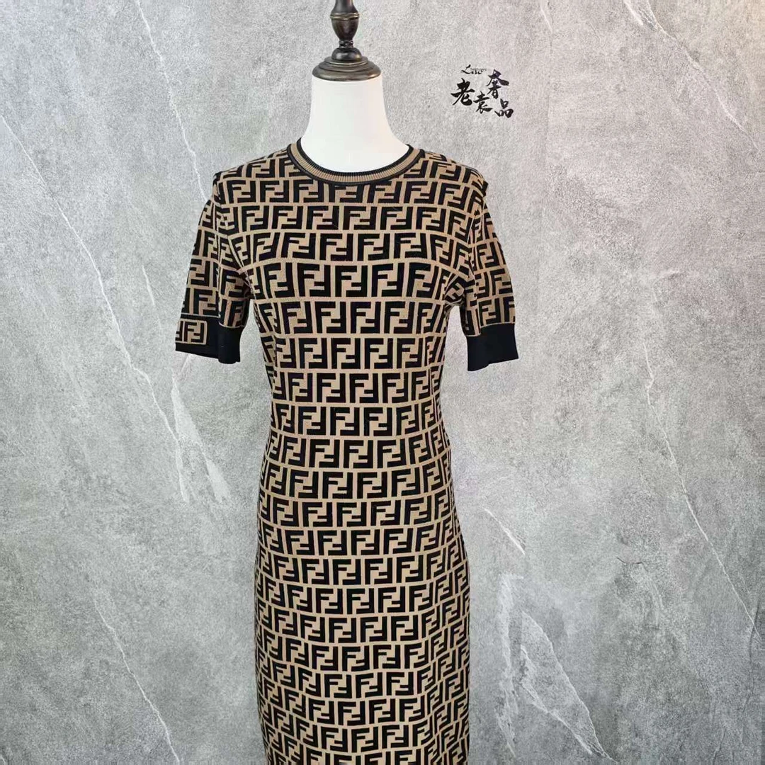 99新 FENDI/芬迪 海囤J/芬迪连衣裙/40码/ds57069