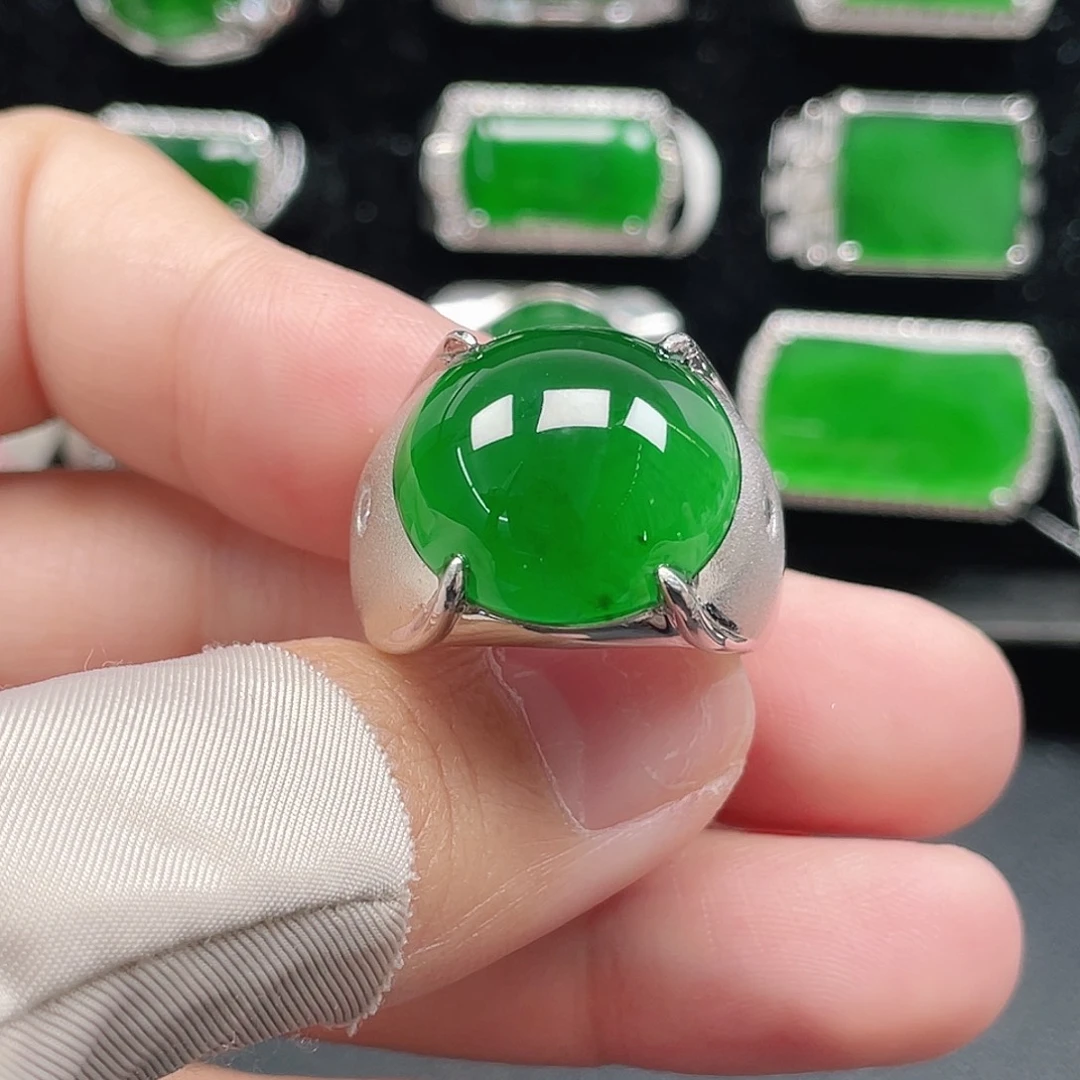 翡翠银S925镶嵌戒指天然A货翡翠没运费险4125