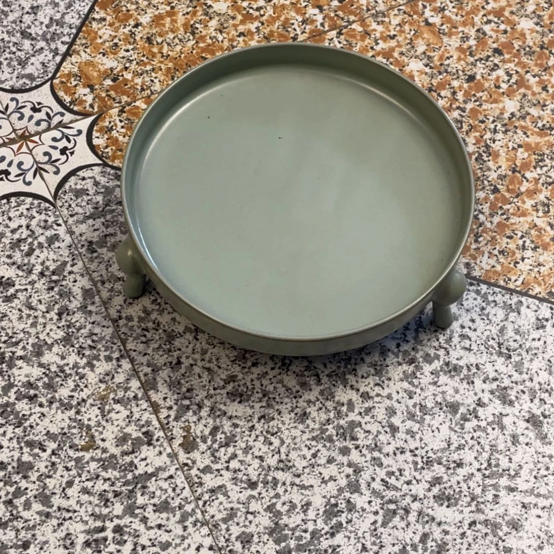 赏品三足洗一个上