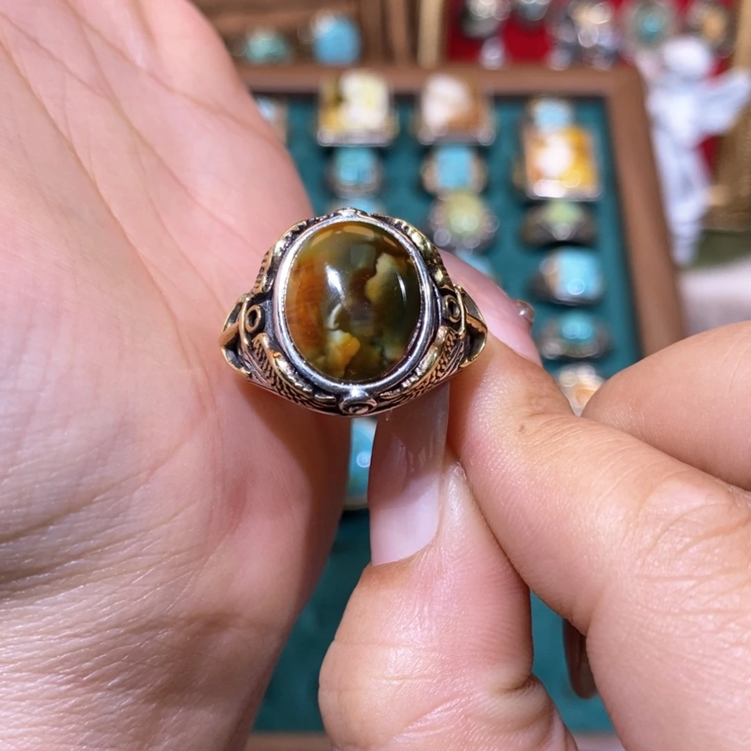 琥珀戒指银S925镶嵌L****看戒指