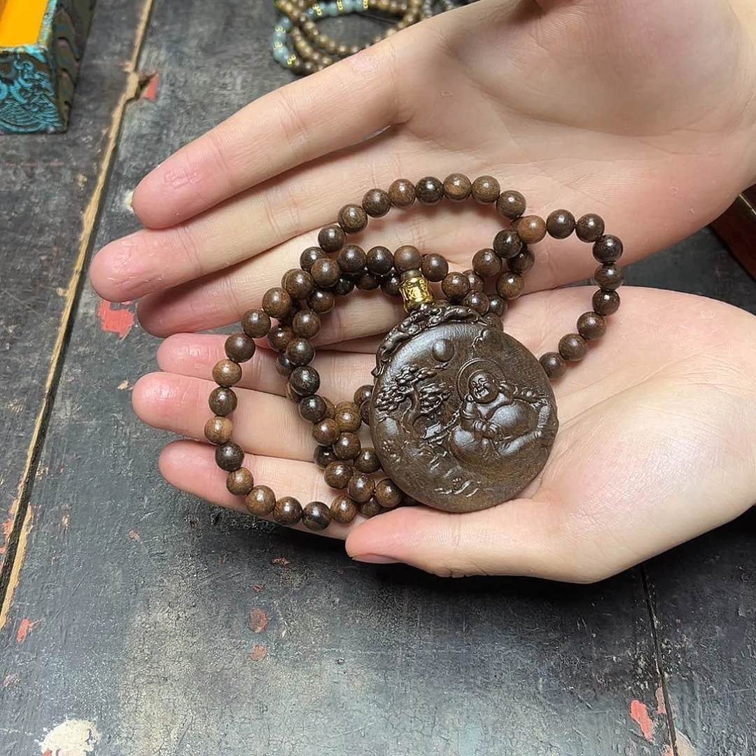 大叶紫檀（黑酸枝木类）