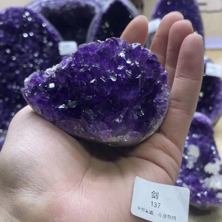 未镶嵌大型摆件（非配饰）紫晶