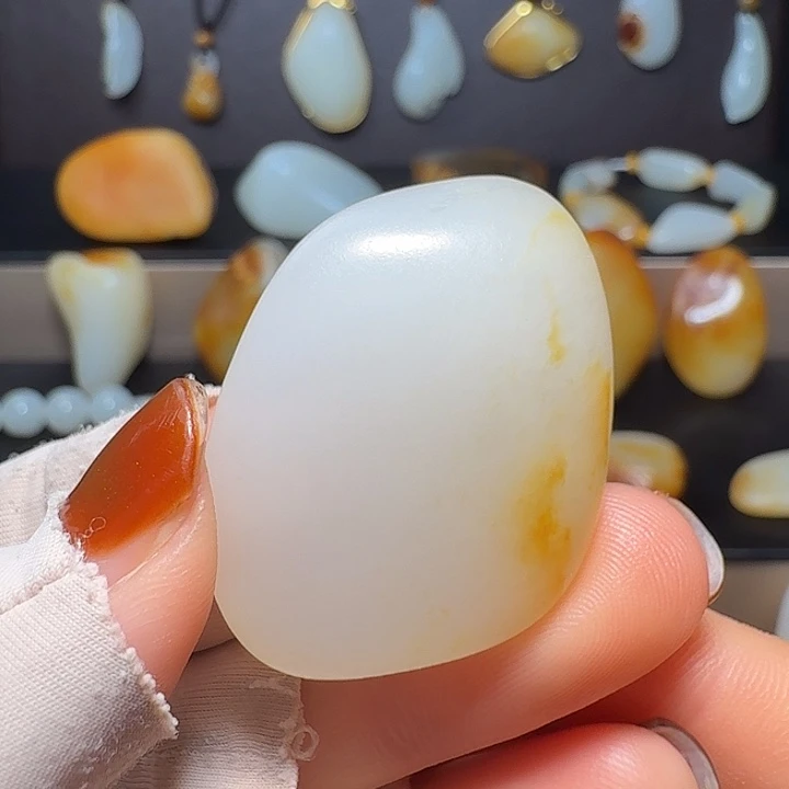 永***涯和田玉（子料）未镶嵌颈饰