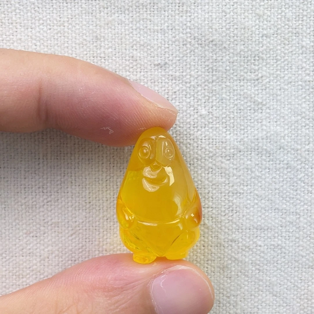 裸石琥珀未镶嵌派大星