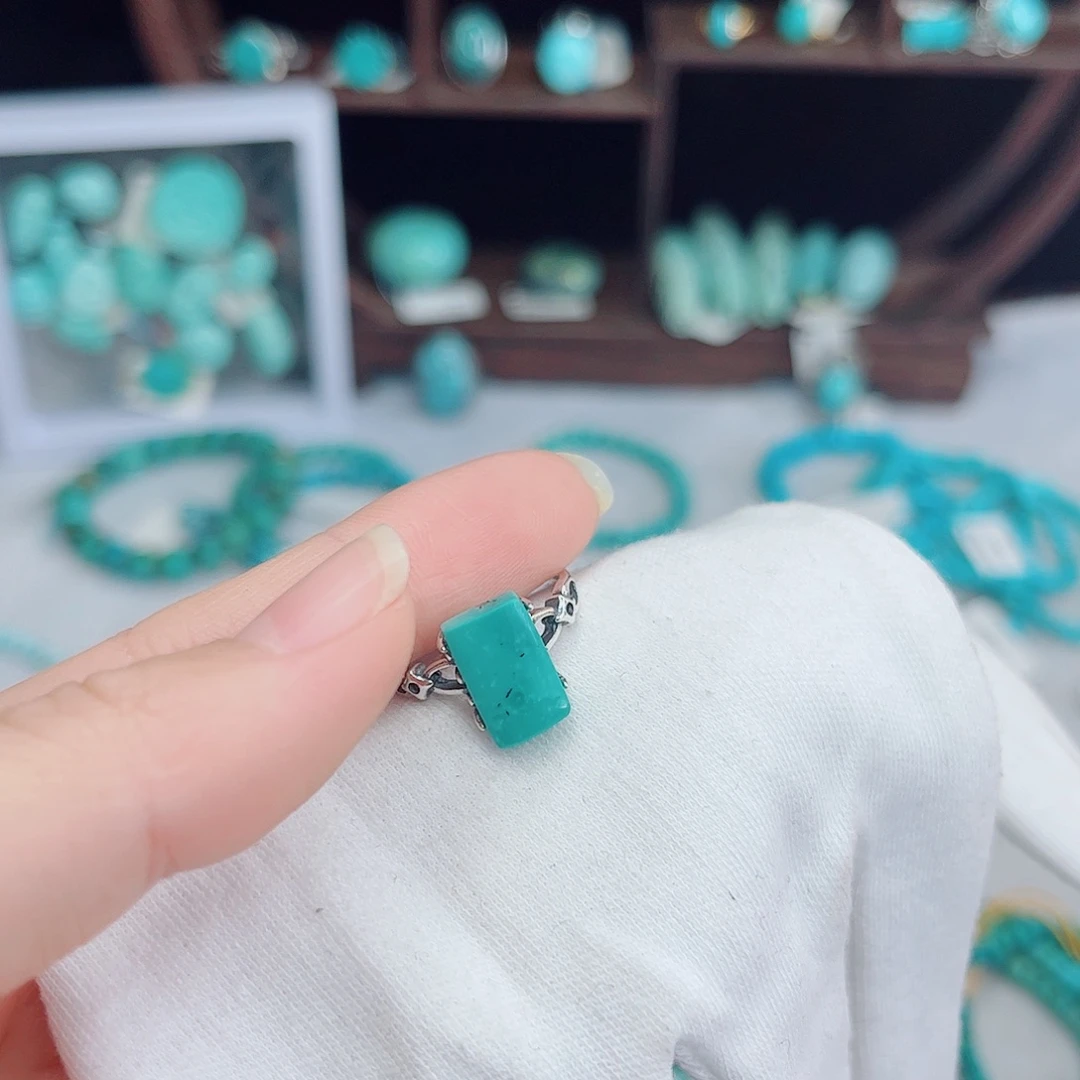 绿松石未镶嵌绿松石