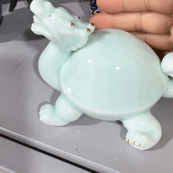 主人杯一个，瓷。。。