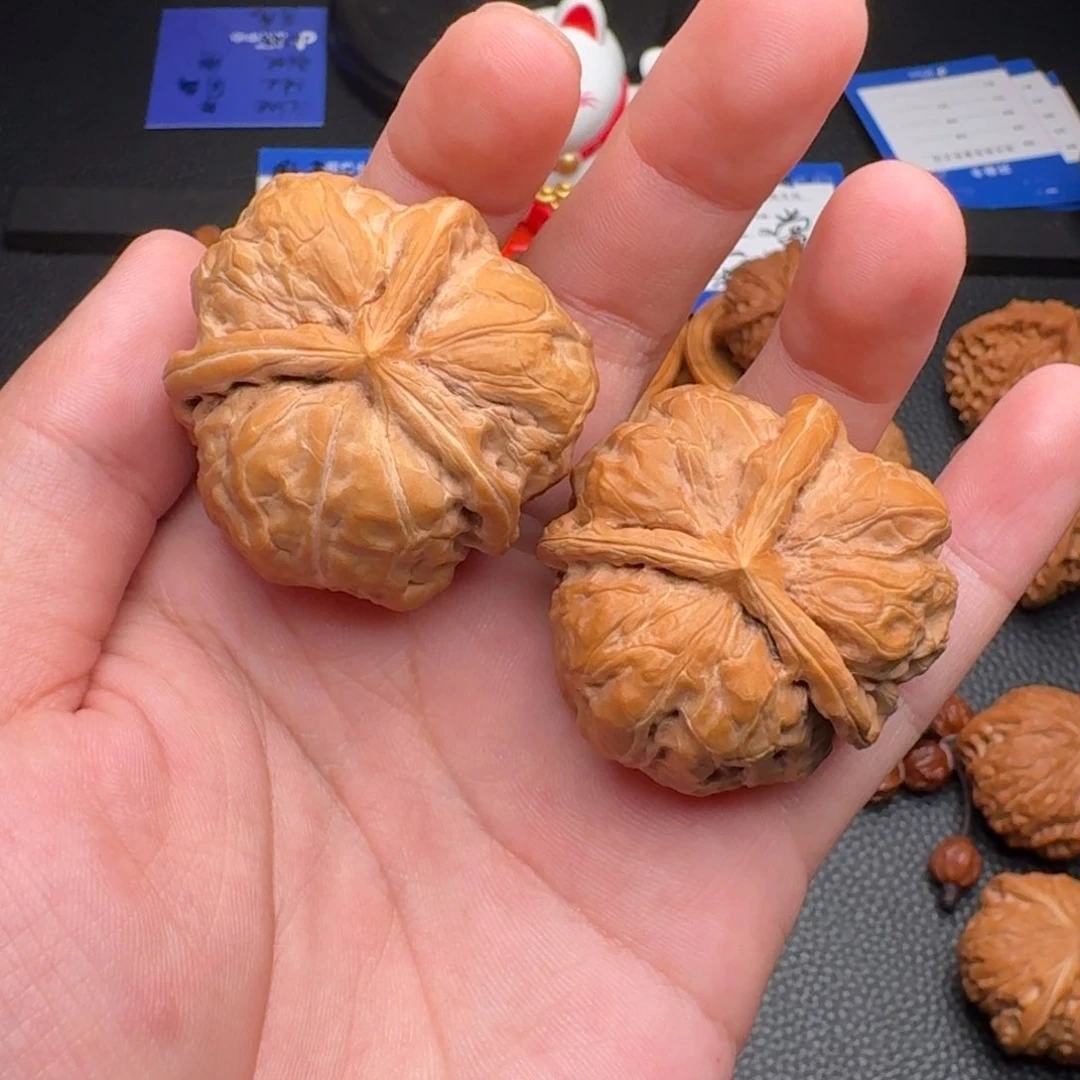 桃核把件林*蛤蟆头三棱精品