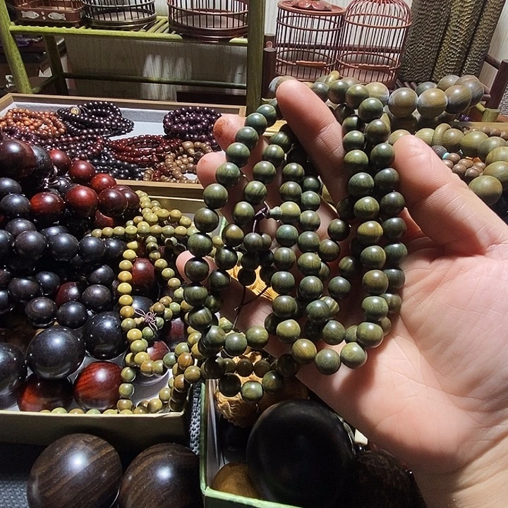 维腊木（绿檀）1.0乘108