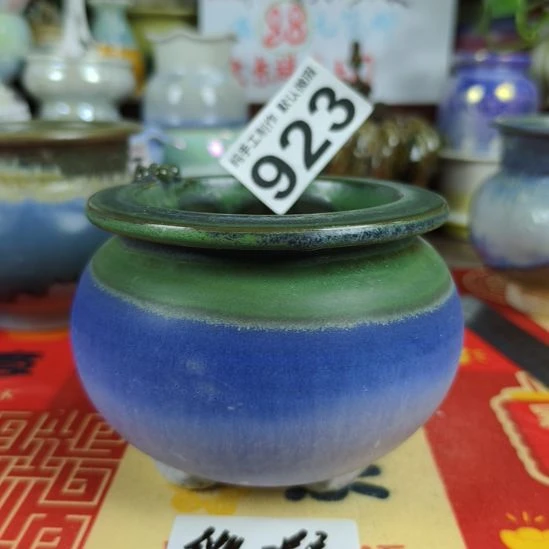 景德镇手工高温陶瓷：内口8高9(微瑕)