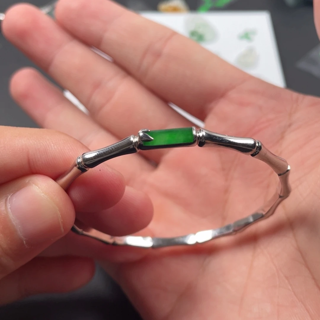 锦***垚翡翠未镶嵌挂件翡翠珠宝翡翠珠宝