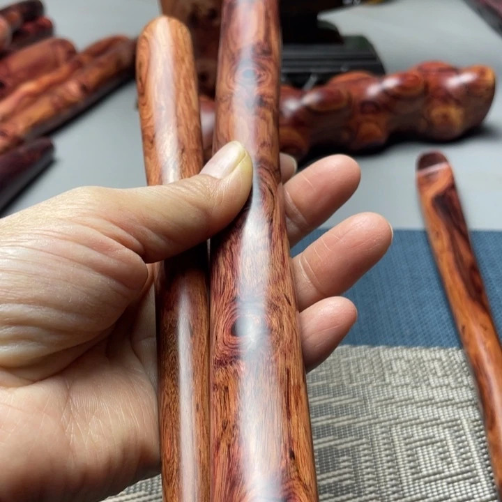 花梨木类大****。c c c c v