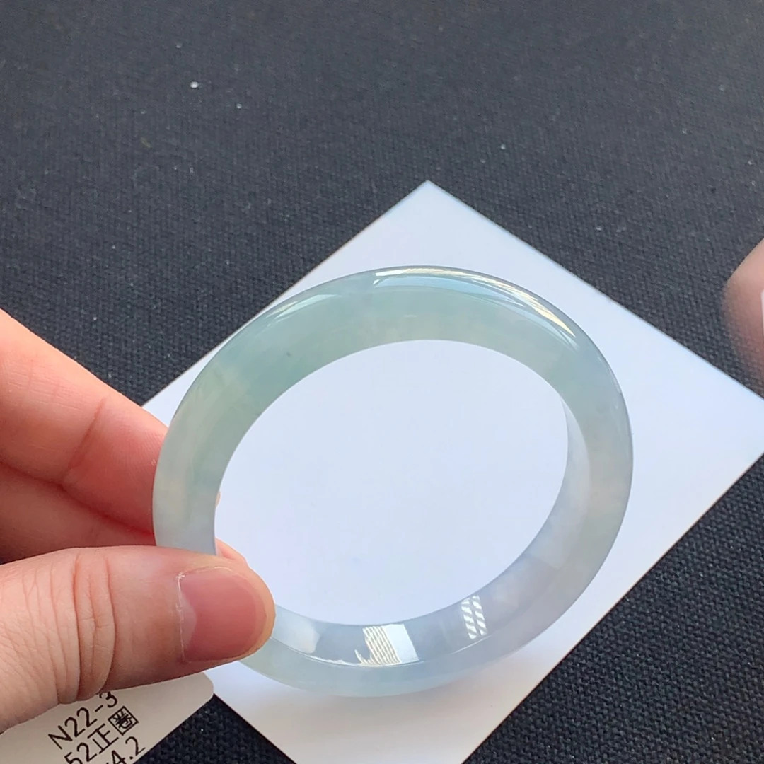 翡翠未镶嵌手镯93号