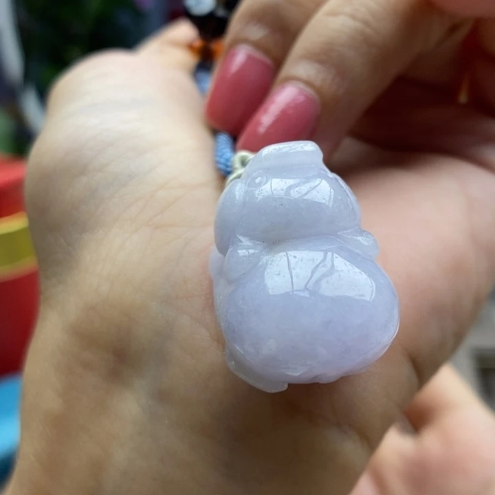 翡翠未镶嵌颈饰吊坠