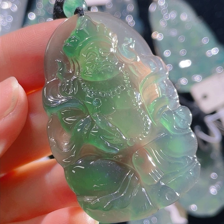 翡翠颈饰未镶嵌60，