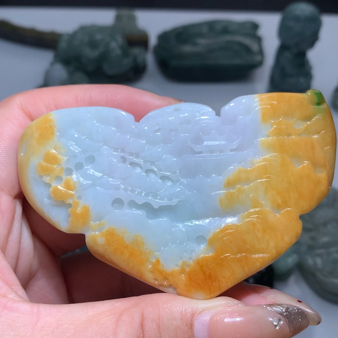 翡翠未镶嵌颈饰保真天然A货翡翠