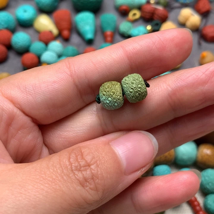 绿松石未镶嵌配饰