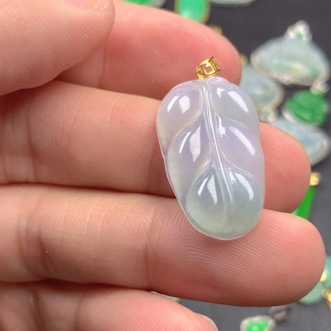 【闪购商品】颈饰18K金镶嵌翡翠翡翠