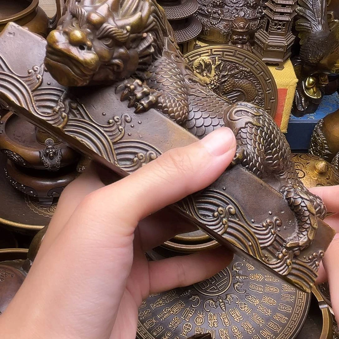 铜器摆件老王直播间