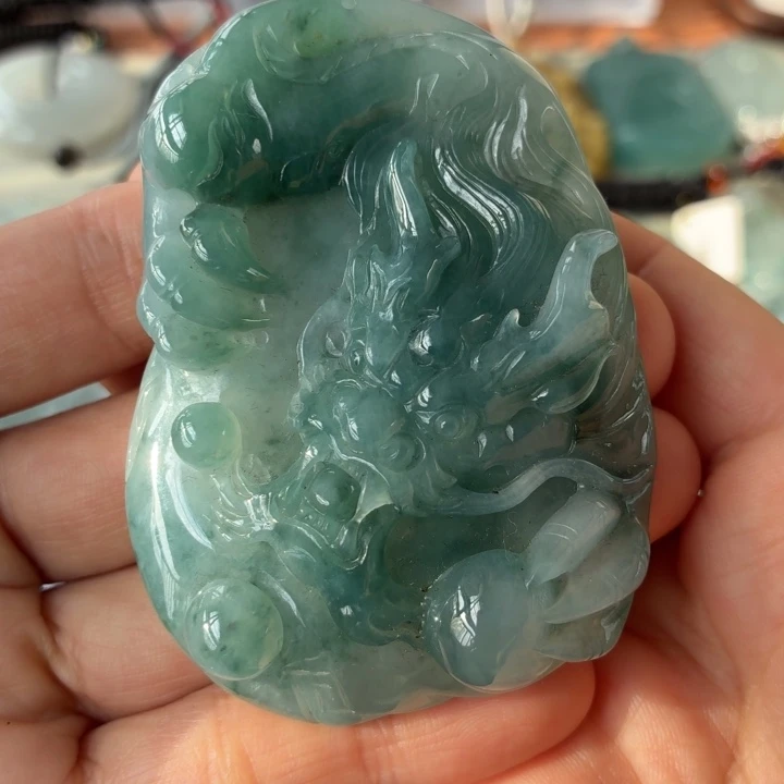 翡翠未镶嵌颈饰天然翡翠