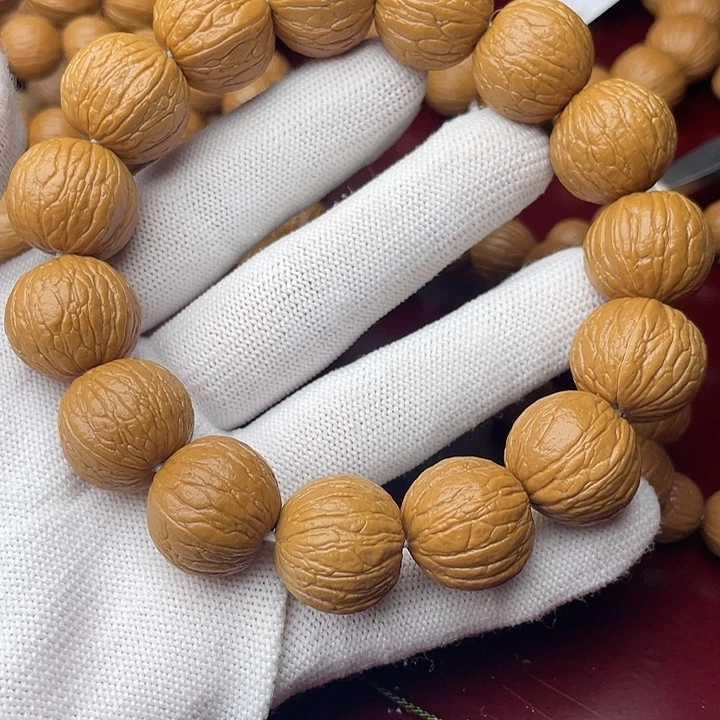 吊坠猴头核桃聚宝盆