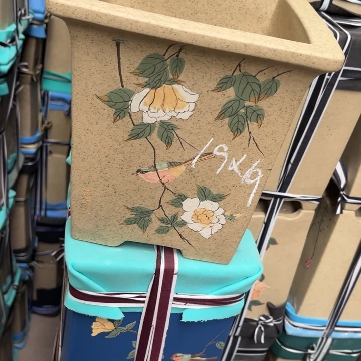 紫砂花盆紫砂花盆