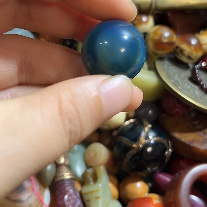 遇***好琉璃手工艺品欢迎观看小店