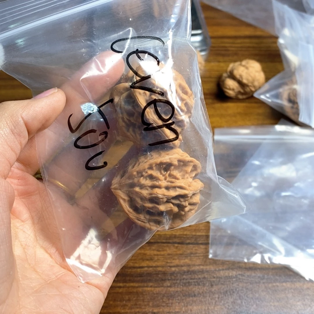 文玩核桃吊坠C***n三棱