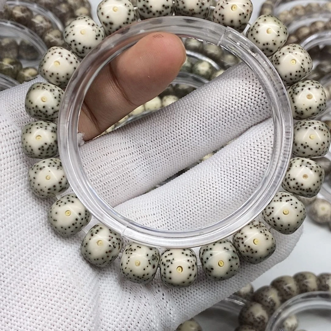 ****涵吊坠星月菩提原生态青花瓷大眼