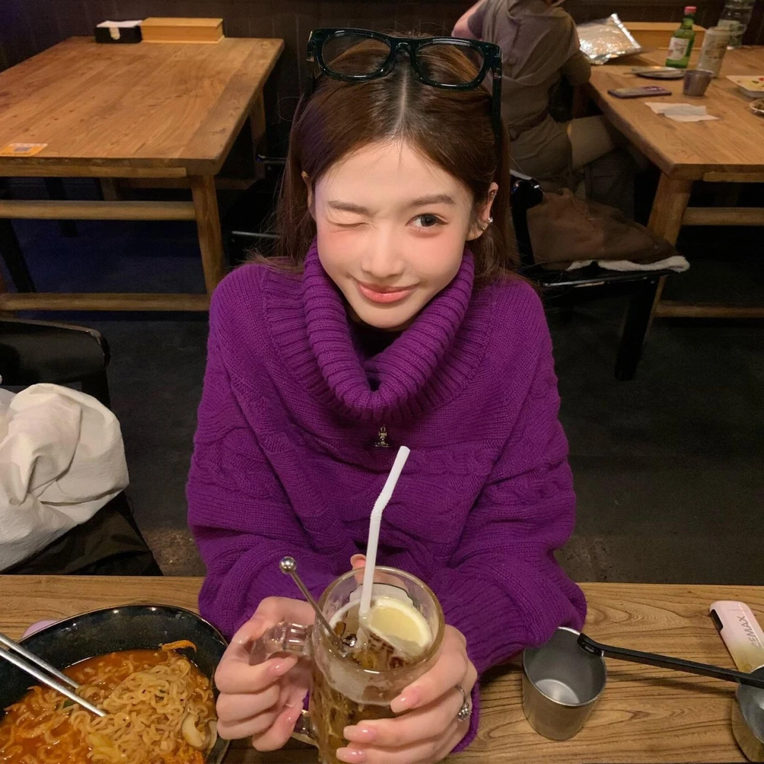 韩系紫色高领毛衣秋冬女款2025新款气质女士上衣慵懒高级感毛线衣