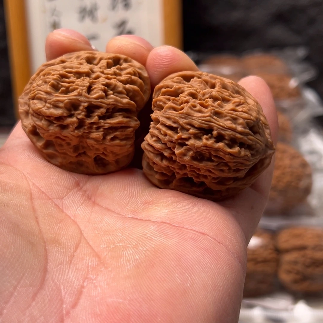 M***G文玩核桃把件南疆40