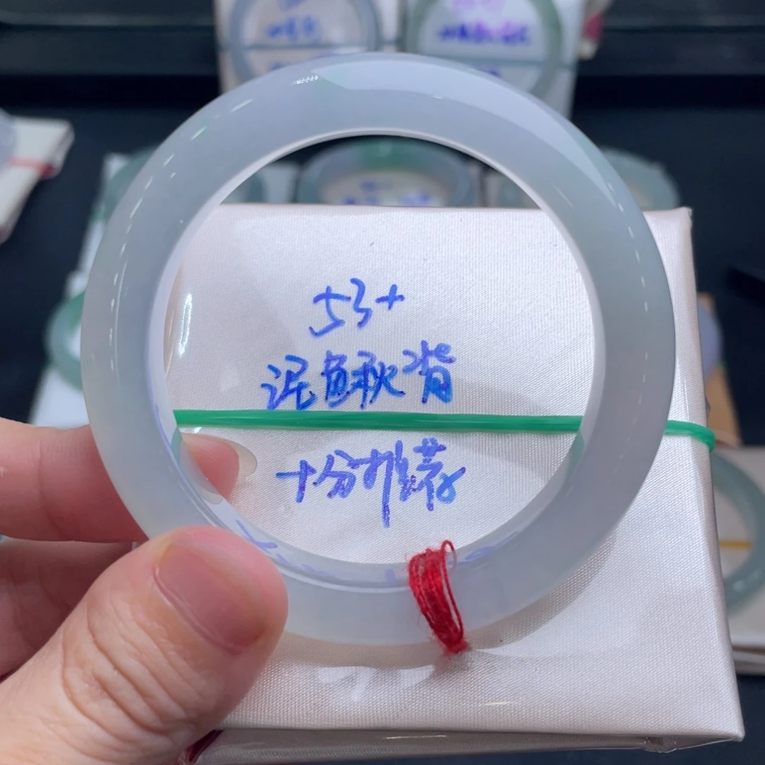 嘎***脆翡翠未镶嵌手镯分单4