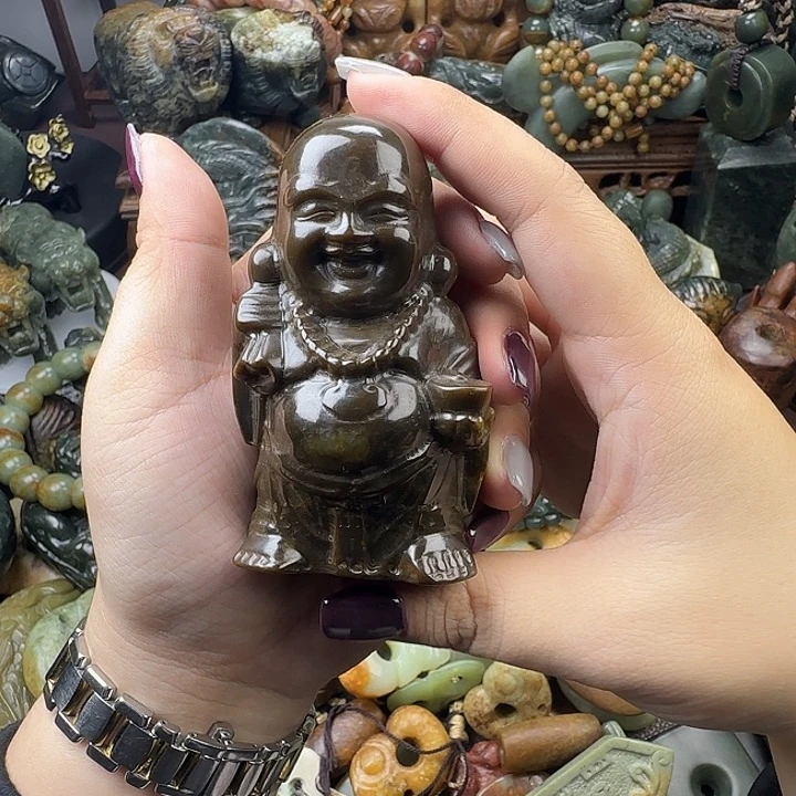 透闪石质玉未镶嵌珠宝奇石