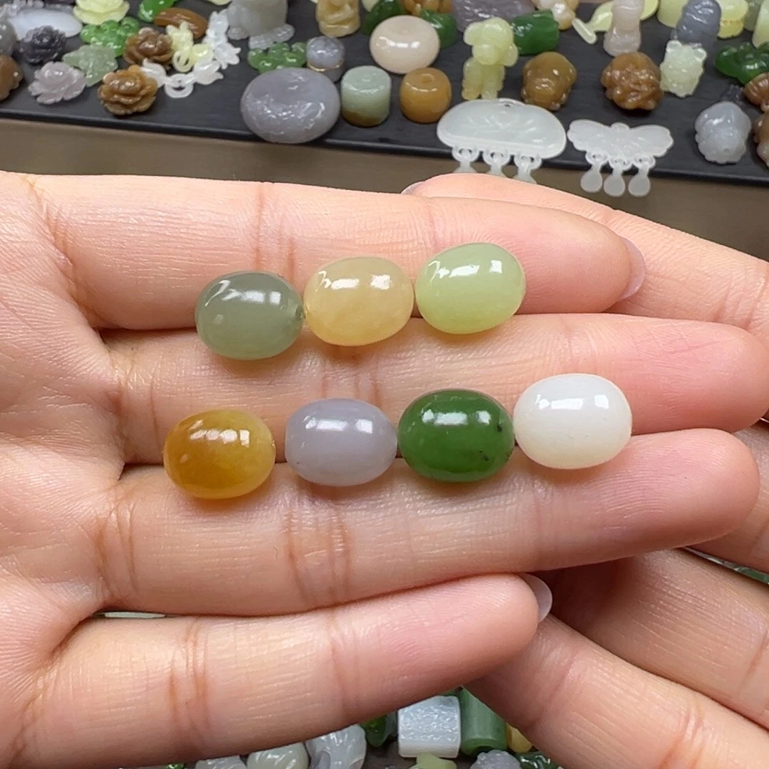 和田玉未镶嵌颈饰98一个多样性发其一