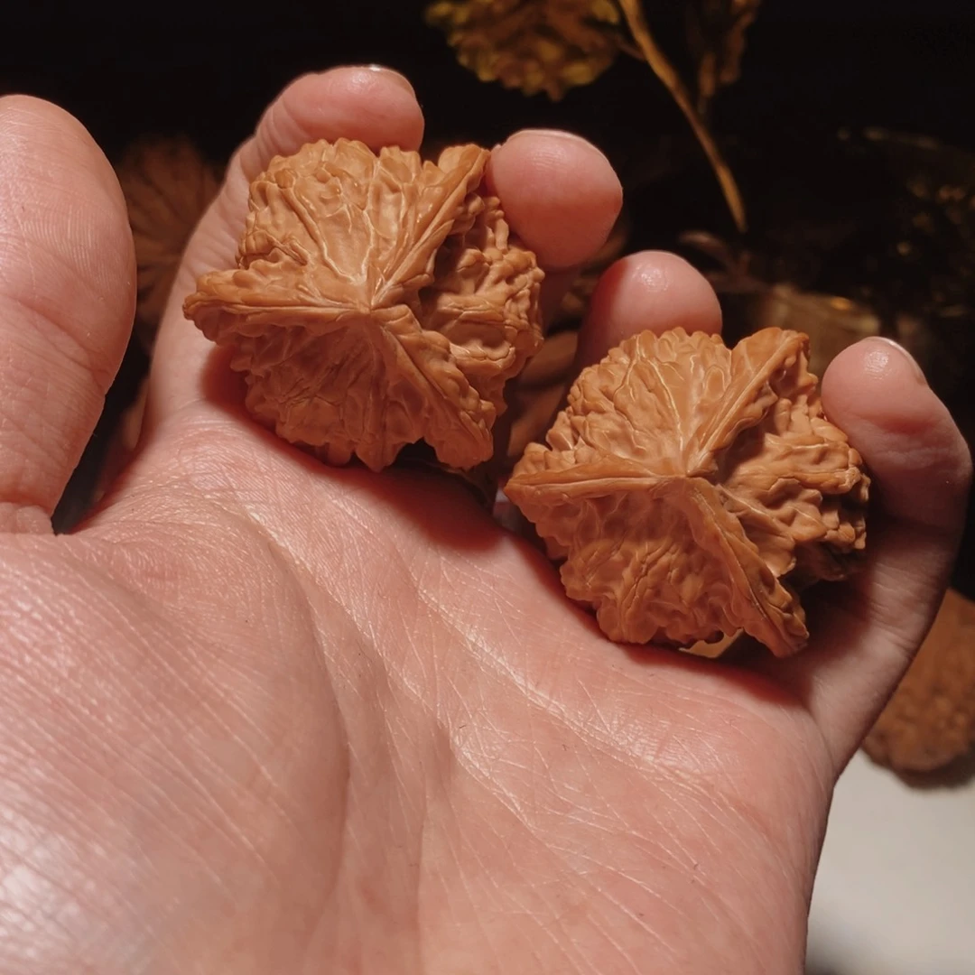 文玩核桃把件b337盘山三40
