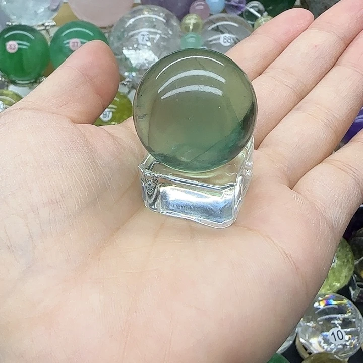 水晶未镶嵌珠宝半成品