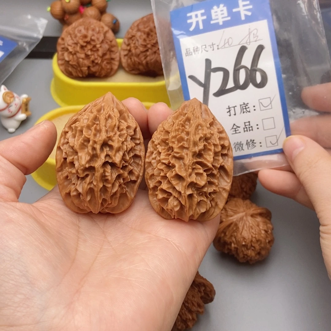吊坠猴头核桃核桃招财