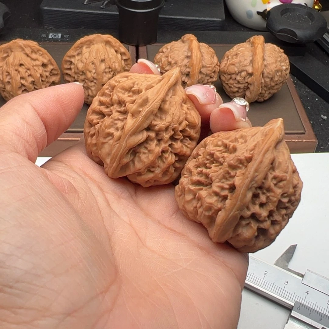 文玩核桃把件沈鸡38