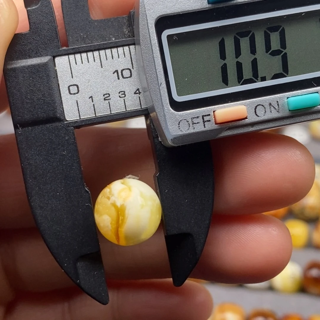 未镶嵌琥珀戒指圆珠