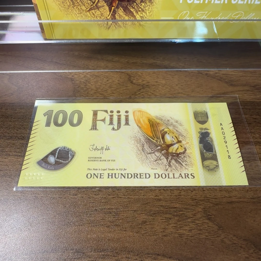 2025年新版斐济100元，按图发货