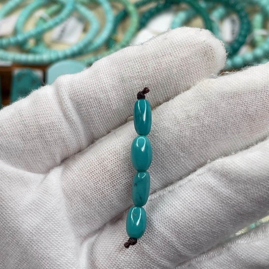 绿松石未镶嵌挂件