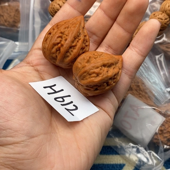 文玩核桃把件核桃