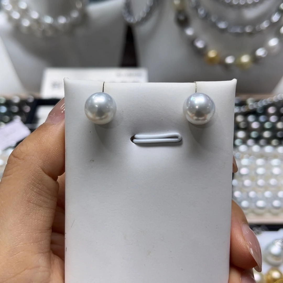 18K金镶嵌海水珍珠耳饰9-10mm