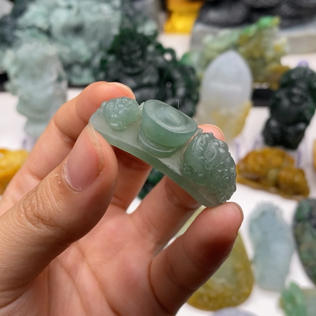 定制翡翠未镶嵌翡翠