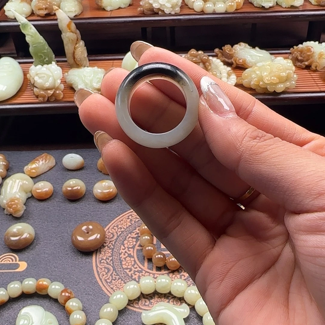 ****冲蛇纹石玉合金戒指